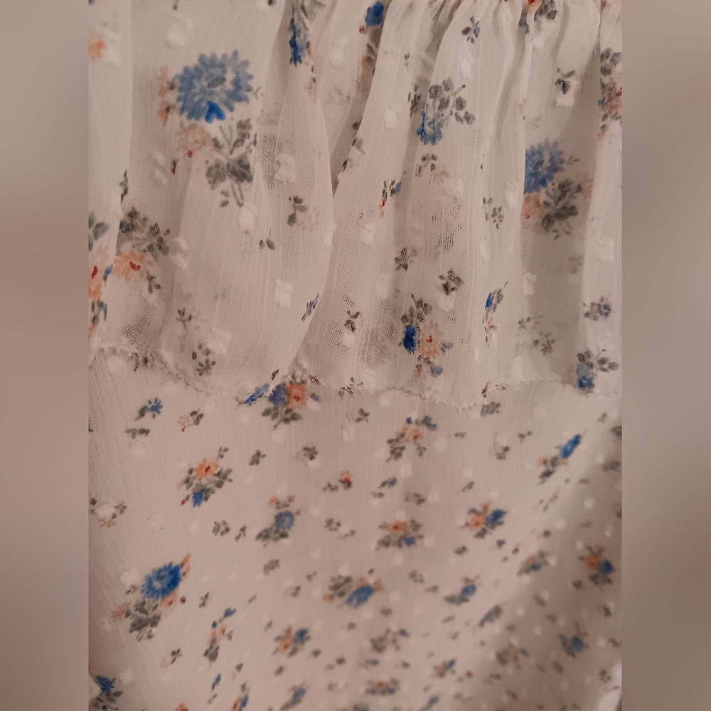 LOFT Floral Ruffle Blouse - Cream - Picture 3 of 5